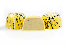 Load image into Gallery viewer, 5 piece box of Lemon Pepper Truffles (Case of 6)