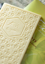 Load image into Gallery viewer, White Cloud (Case of 12)