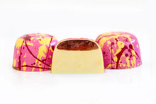 Load image into Gallery viewer, SEASONAL 5 piece box of Strawberry Lemonade Truffles (Case of 6)